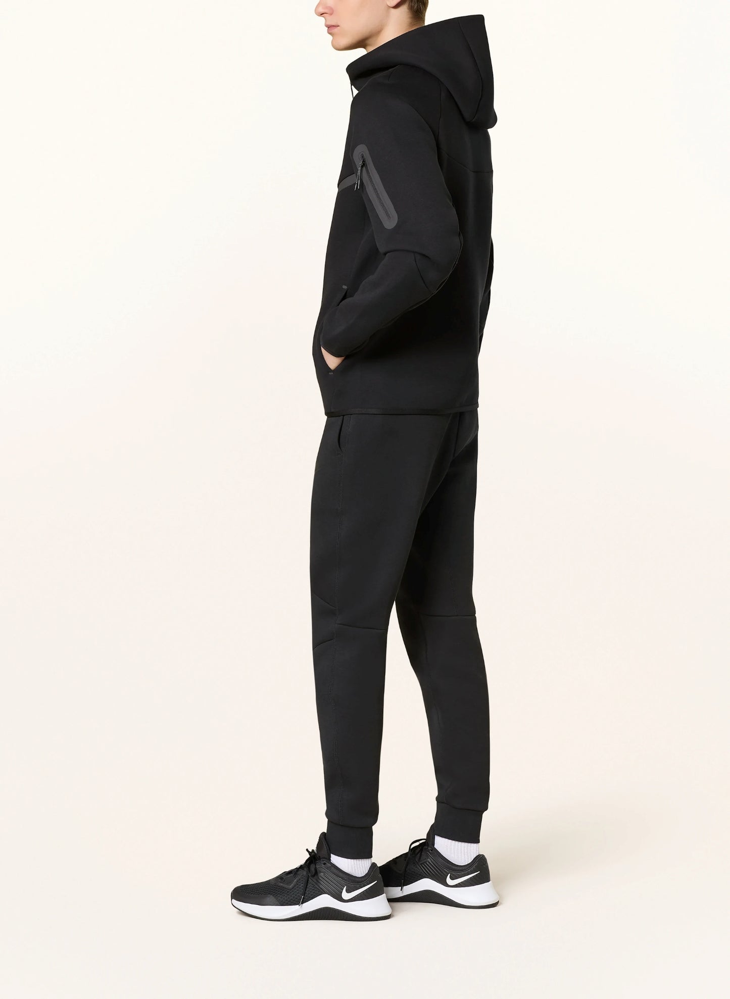 Nike Tech