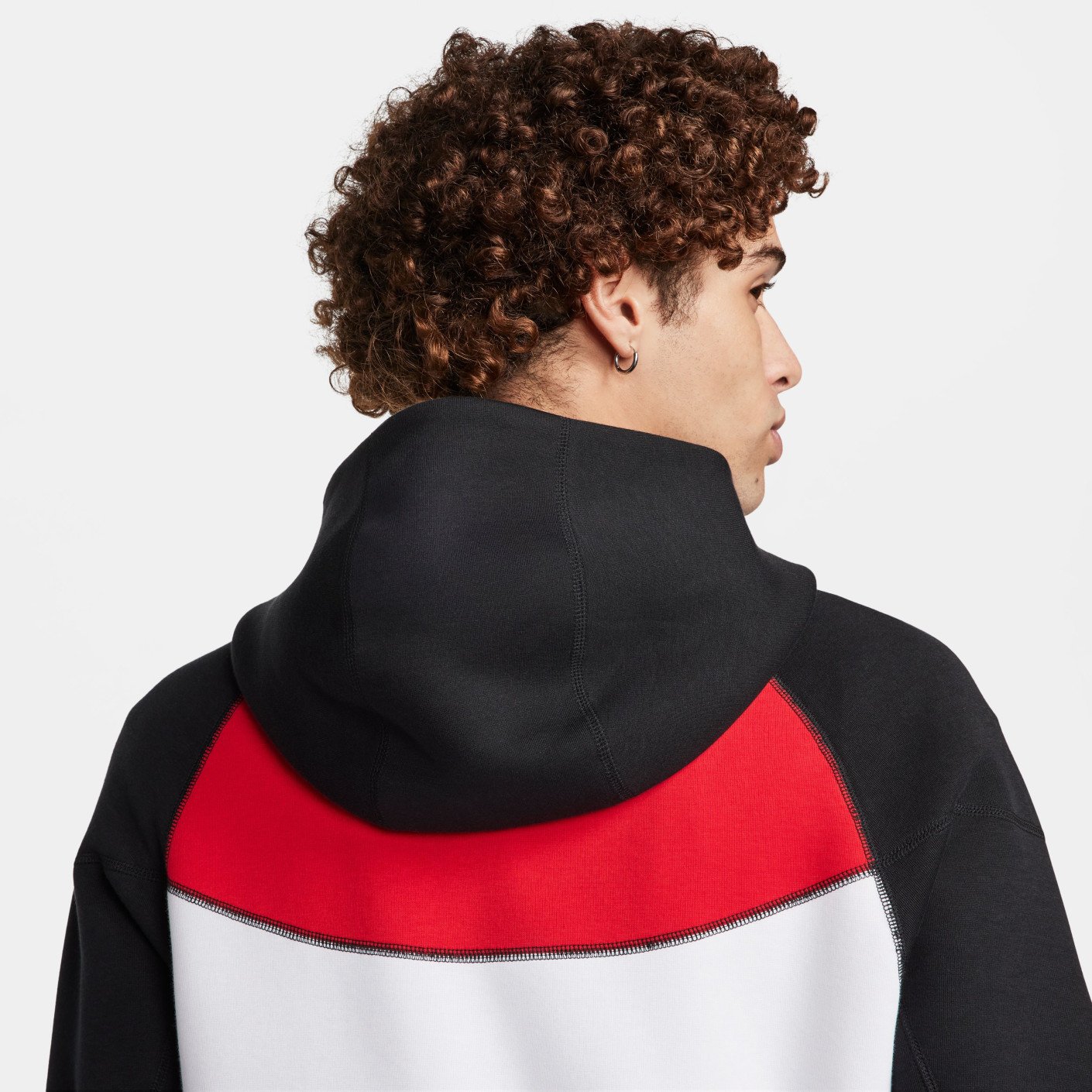 Nike Tech