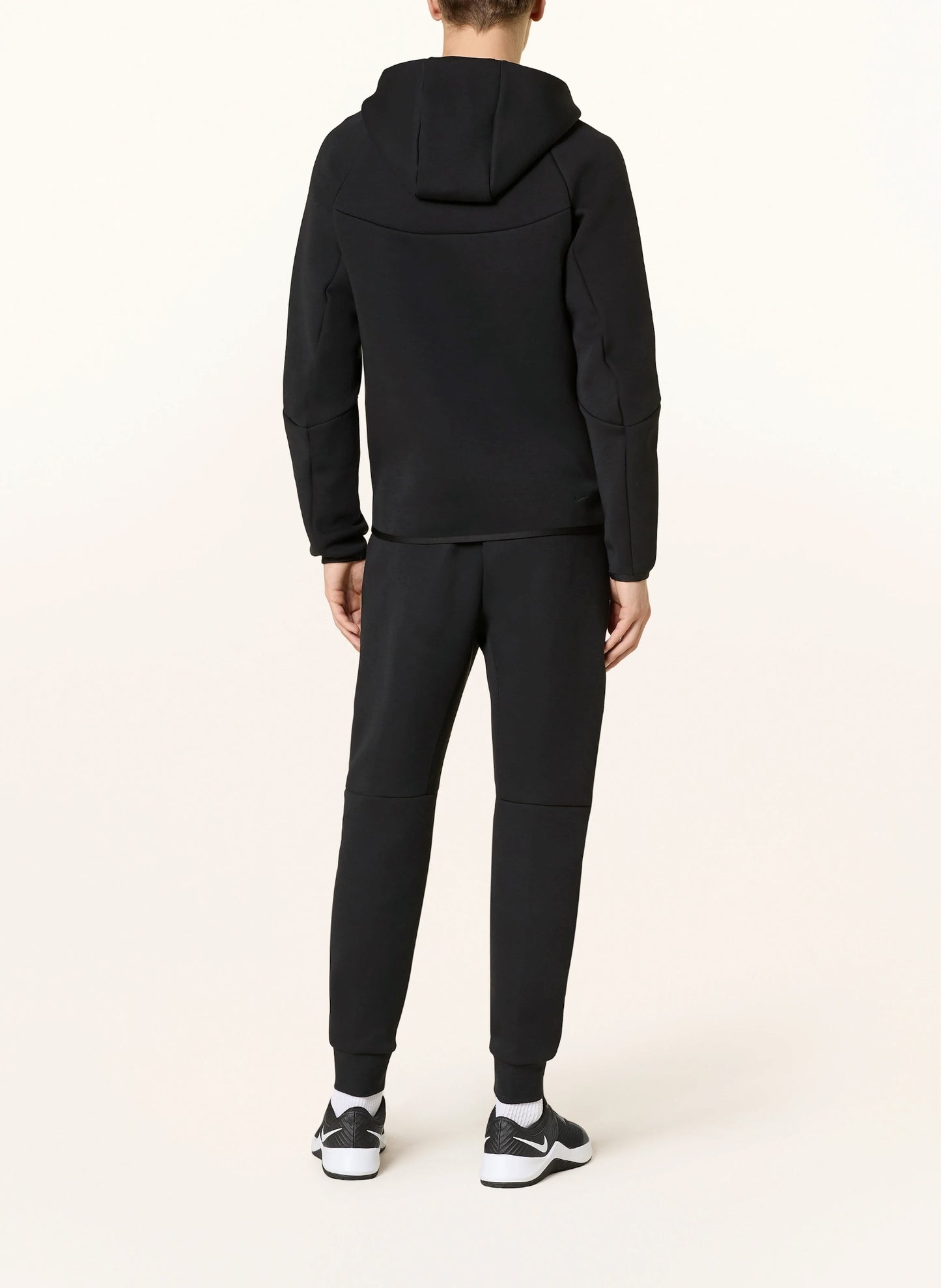 Nike Tech