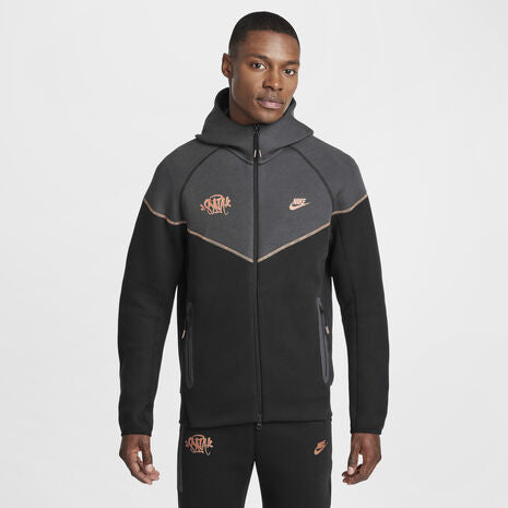 Syna-Nike tech - prvyit