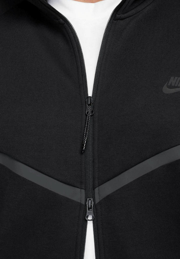 Nike Tech