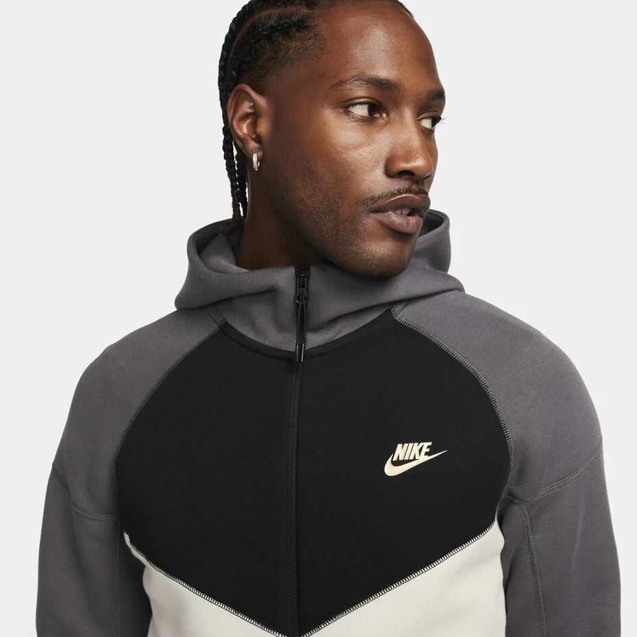 New Tech Fleece Nike-prvyit