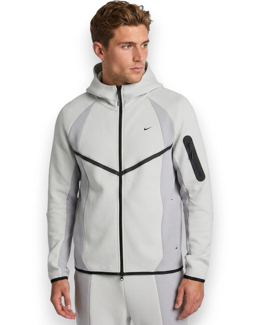 Nike Tech 2026