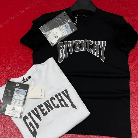 Givenchy Tshirt-prvyit