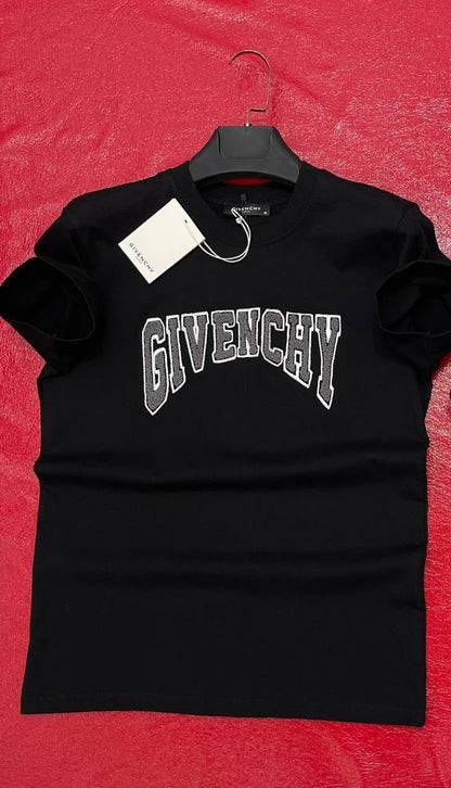 Givenchy Tshirt-prvyit