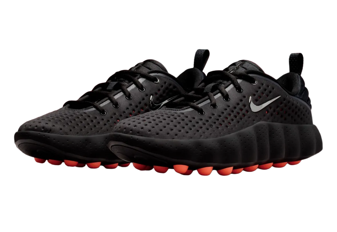 Nike Mind 002 shoes in black