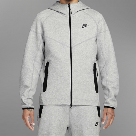 Nike Tech