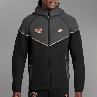 Syna Nike