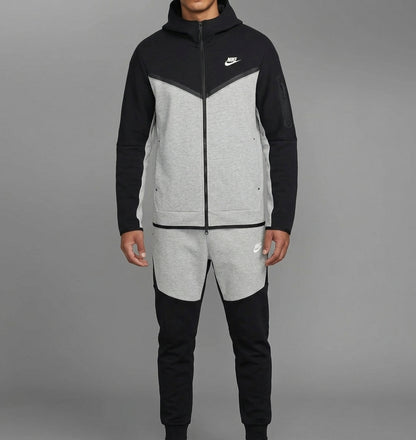 Nike Tech