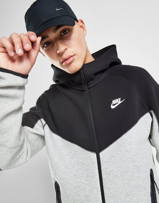 New Tech Fleece Black-grey-prvyit