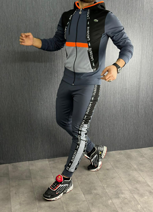 Lacoste Tracksuit-prvyit